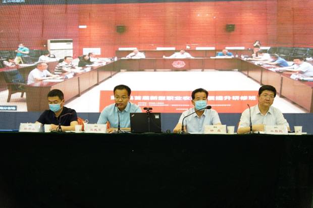https://news.xidian.edu.cn/__local/9/bd/af/0617d7b82a97465c32c210d2088_62fce029_52a59.jpg
